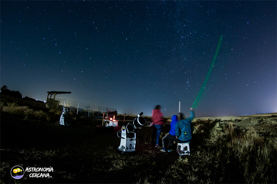Observación de estrellas: al estar en entorno rural (baja contaminación lumínica) es ideal para noches tranquilas.