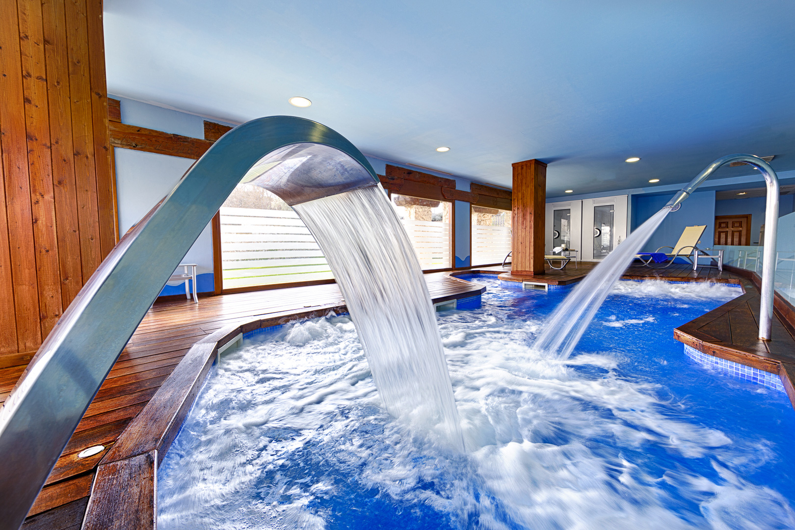 Día de spa o relax en un alojamiento cercano (Peñafiel o Valladolid)